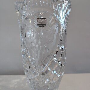 Fifth Ave Crystal Handcut Vase Full Lead Crystal Made In Poland 8.5" Tall. 5th